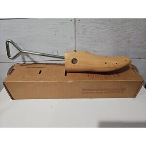 NIB Ralyn Professional Wooden Shoe Stretcher For Bunion Problems / Problem Feet